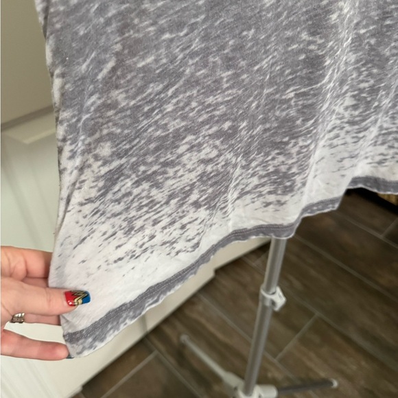 Oddpeople AC/DC Vintage Gray and Black Lightning Bolt Short Sleeve Tee - Picture 4 of 9